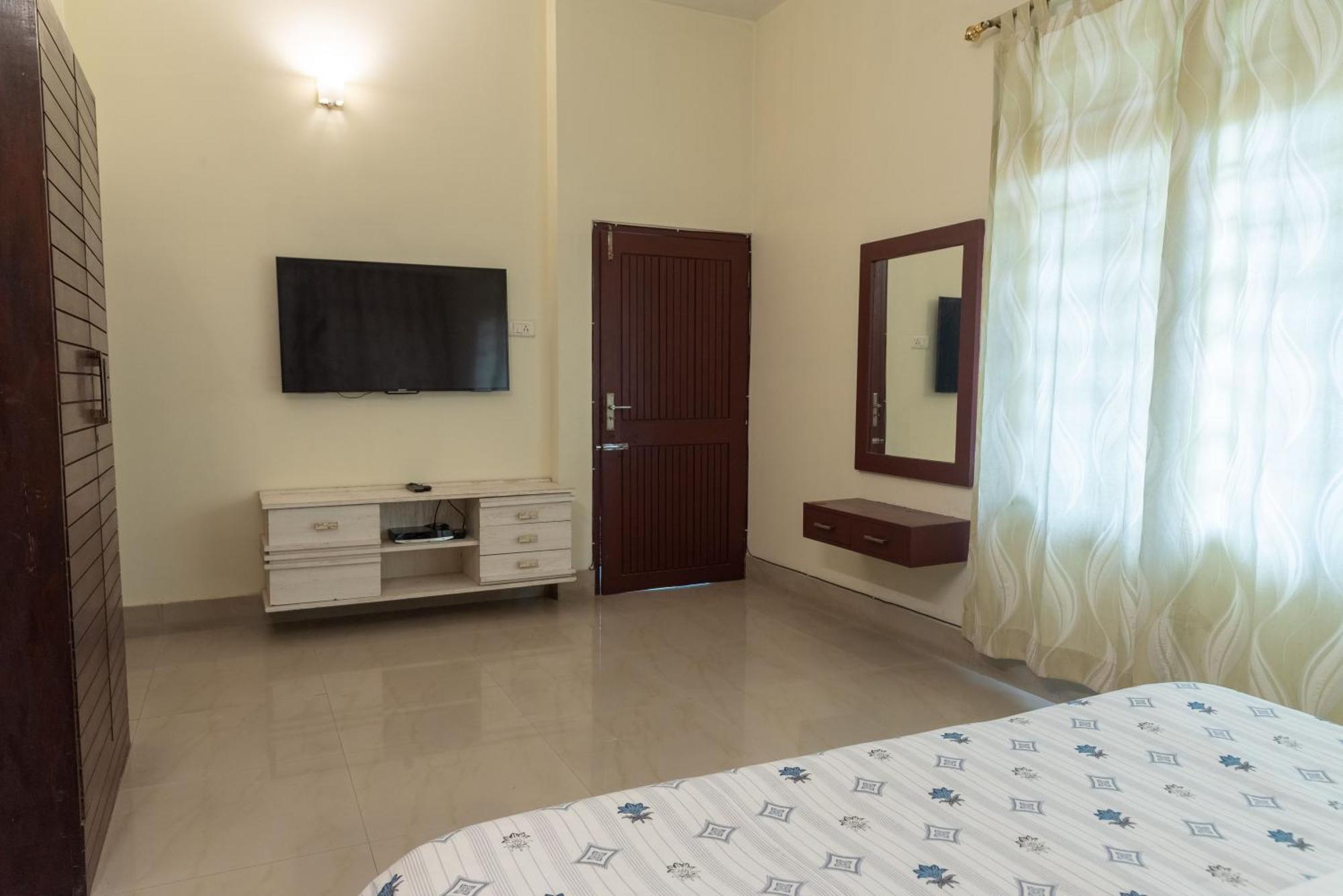 Bed and Breakfast The Urban Grandeur 1 Ґувахаті Екстер'єр фото